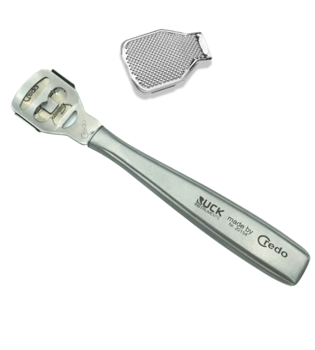 Rabot à callosités CREDO 14,5 cm acier inoxydable stérilisable