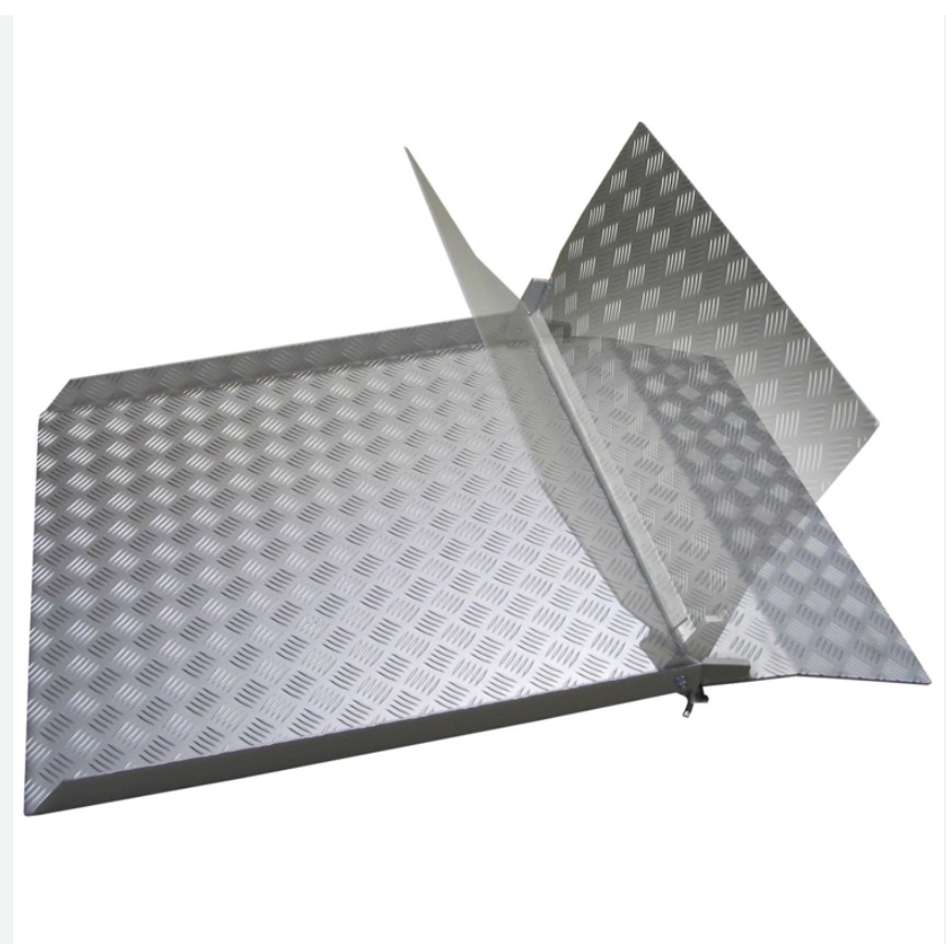 ETAC DRIVE-IN-2, 80+45 x 75 cm