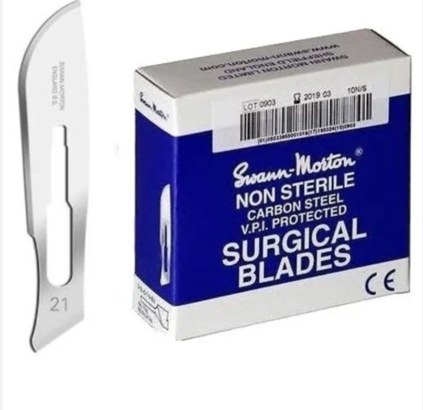 [0107] Lame No. 21 non sterile carbon steel Swann-Morton, 100 pcs