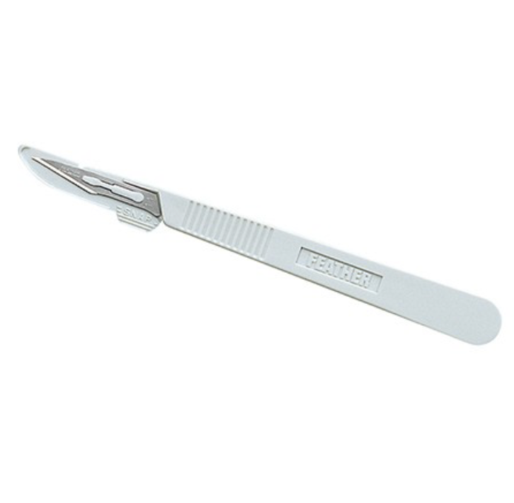 [325110] Scalpel jetable FEATHER fig. 11 stérile 10 pièces